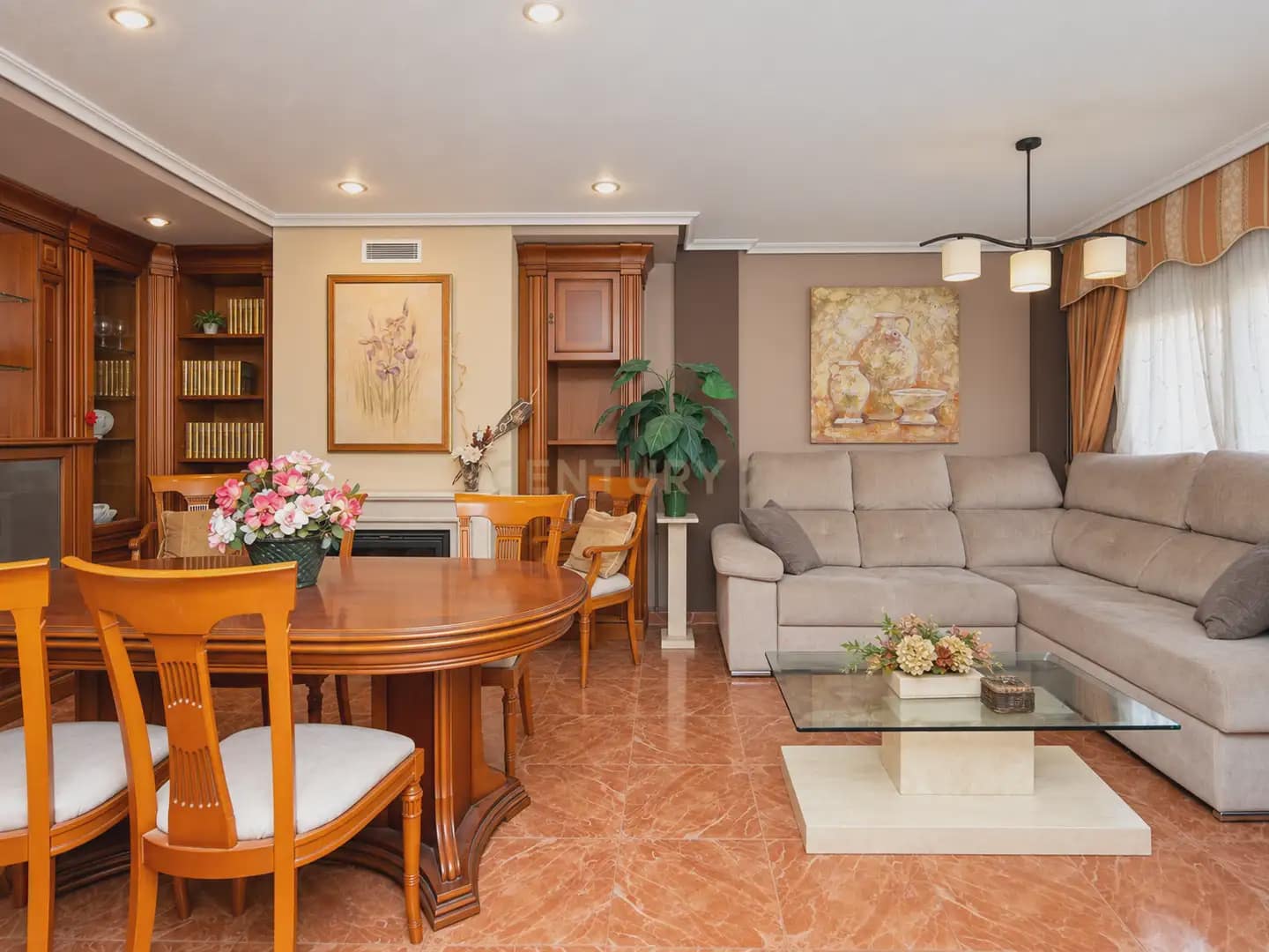 4 Zimmer Reihenhaus zu verkaufen in San Vicente / Sant Vicent del Raspeig - 350.000 € (Ref: 10088454)