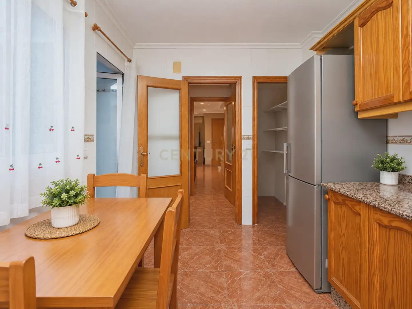 4 Zimmer Reihenhaus zu verkaufen in San Vicente / Sant Vicent del Raspeig - 350.000 € (Ref: 10088454)