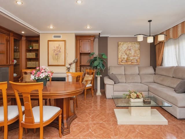 4 Zimmer Reihenhaus zu verkaufen in San Vicente / Sant Vicent del Raspeig - 350.000 € (Ref: 10088454)