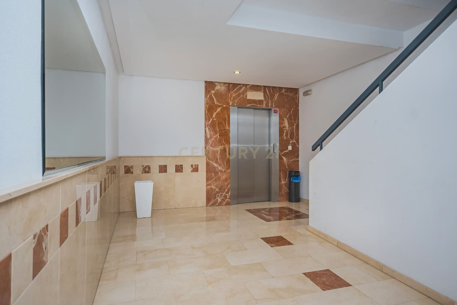 3 camera da letto Appartamento in vendita in Alicante citta con piscina - 315.000 € (Rif: 9335684)