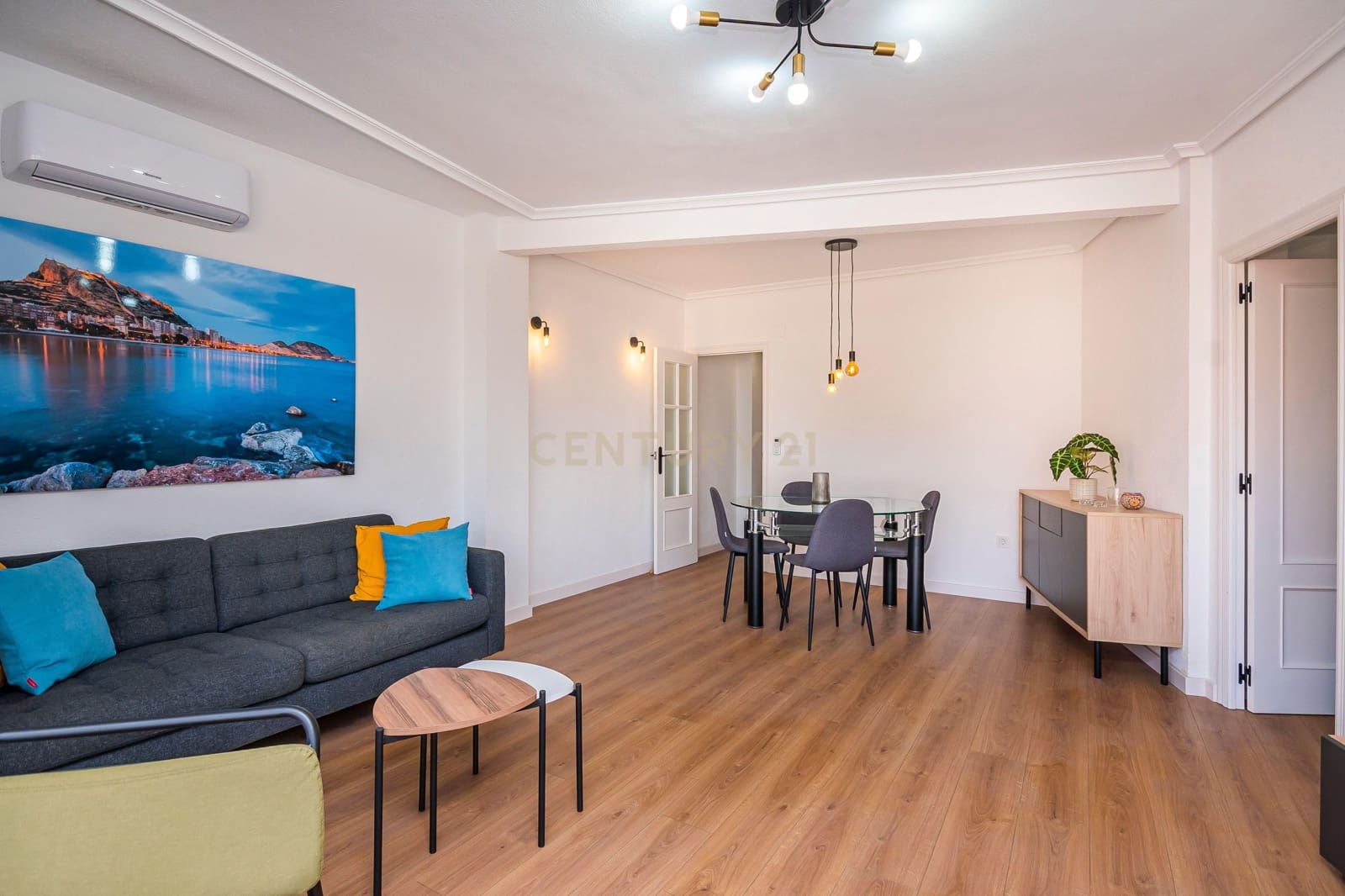 3 slaapkamer Flat te huur in Alicante stad - € 1.100 (Ref: 9335685)