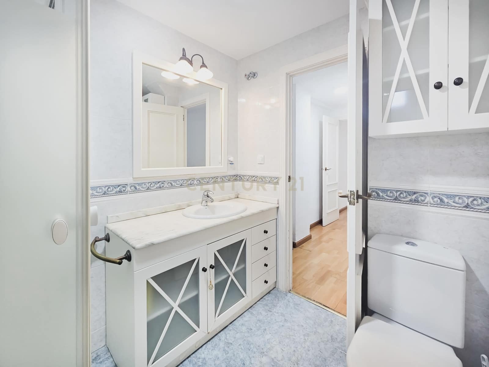 2 sovrum Lägenhet att hyra i Alicante stad med garage - 1 250 € (Ref: 9338757)