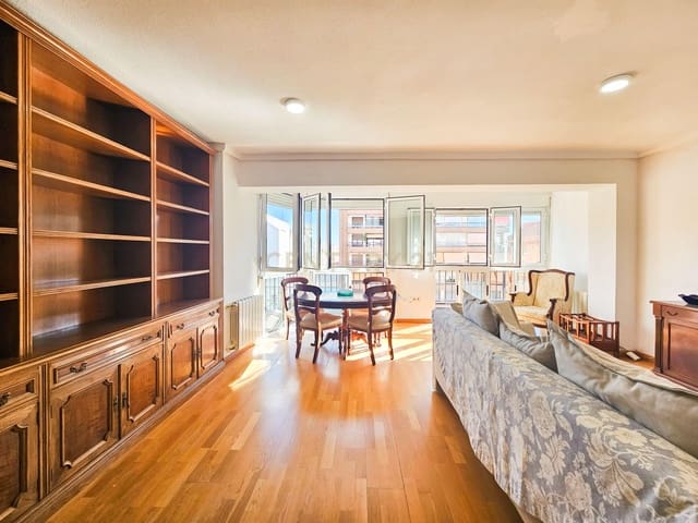 2 sypialnia Mieszkanie do wynajęcia w Ensanche - Diputacion, Miasto Alicante / Alacant z garażem - 1 250 € (Ref: 9338757)