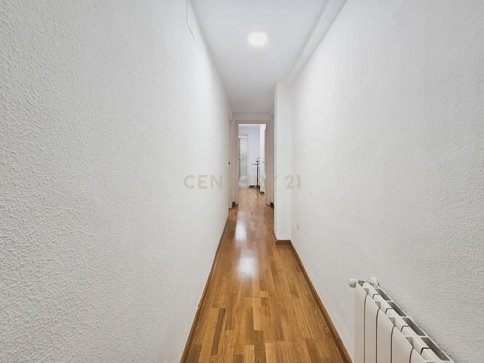 2 sovrum Lägenhet att hyra i Alicante stad med garage - 1 250 € (Ref: 9338757)