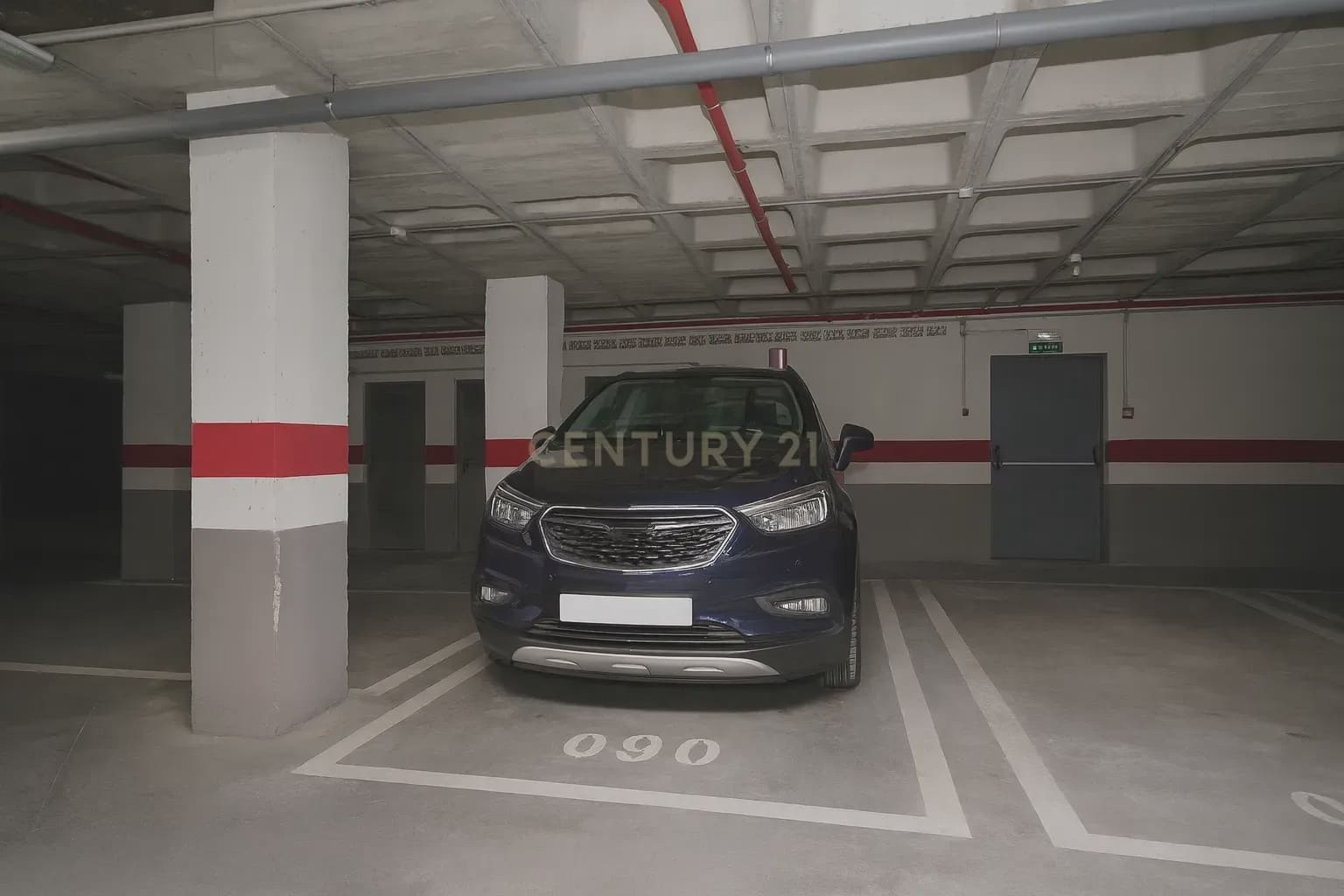 2 soveværelse Lejlighed til salg i Alicante by med swimmingpool - € 295.000 (Ref: 9338759)