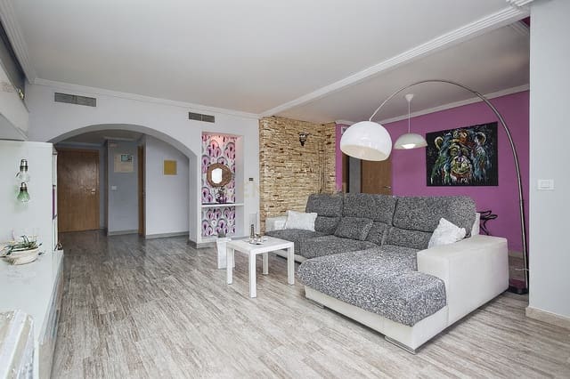 2 soveværelse Lejlighed til salg i Campoamor - Altozano, Alicante by med swimmingpool - € 295.000 (Ref: 9338759)