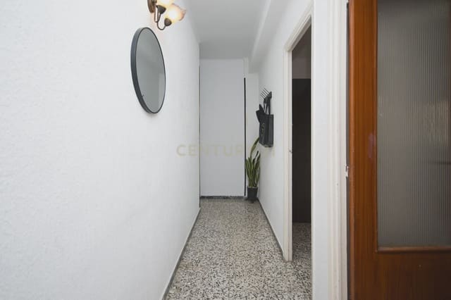 4 bedroom Flat for sale in San Vicente / Sant Vicent del Raspeig - € 179,000 (Ref: 9338761)