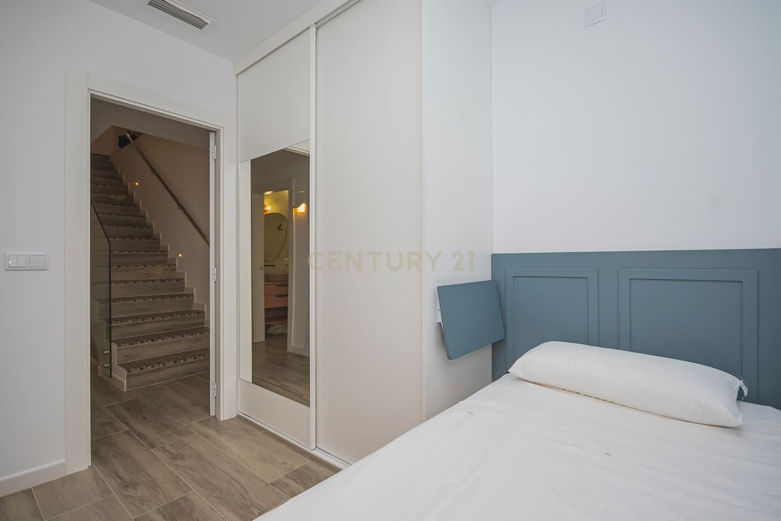 4 slaapkamer Huis te koop in Alicante stad - € 595.000 (Ref: 9343048)