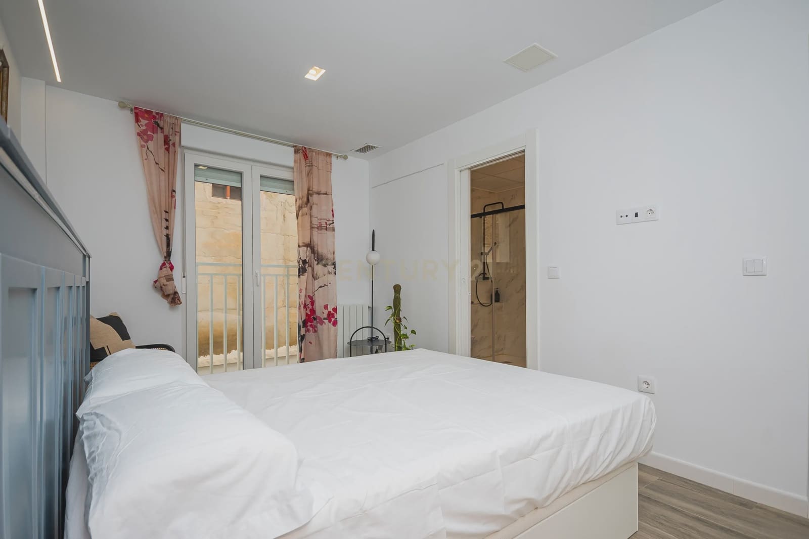 4 slaapkamer Huis te koop in Alicante stad - € 595.000 (Ref: 9343048)