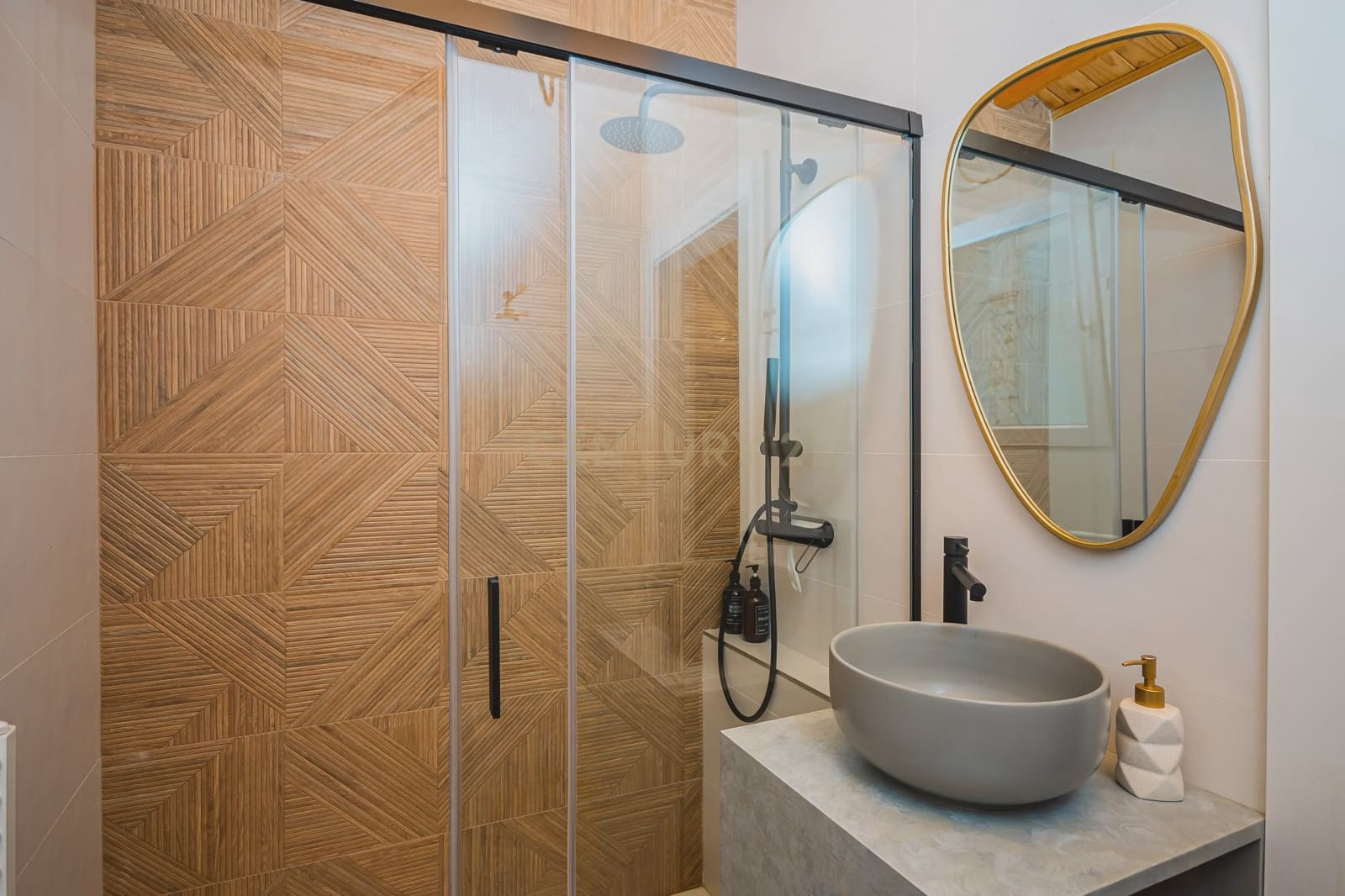 4 slaapkamer Huis te koop in Alicante stad - € 595.000 (Ref: 9343048)