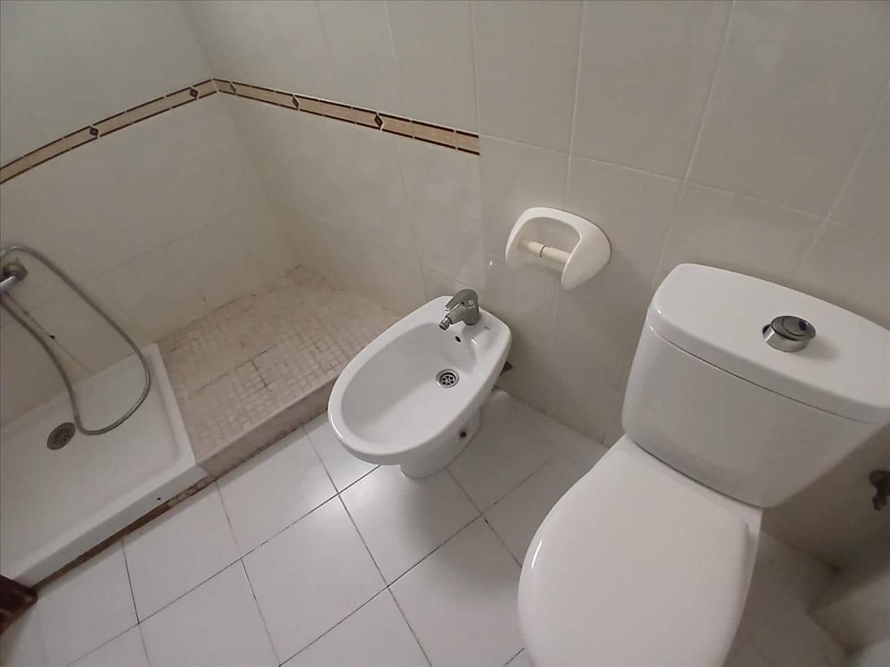 Piso de 4 habitaciones en Elche / Elx en venta - 139.000 € (Ref: 9592256)