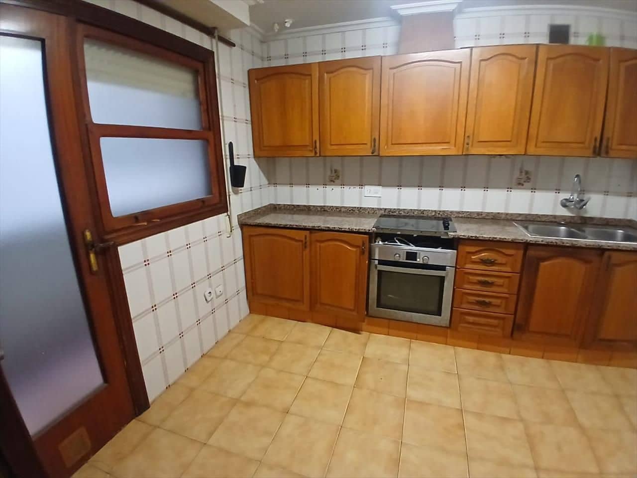 Piso de 4 habitaciones en Elche / Elx en venta - 139.000 € (Ref: 9592256)