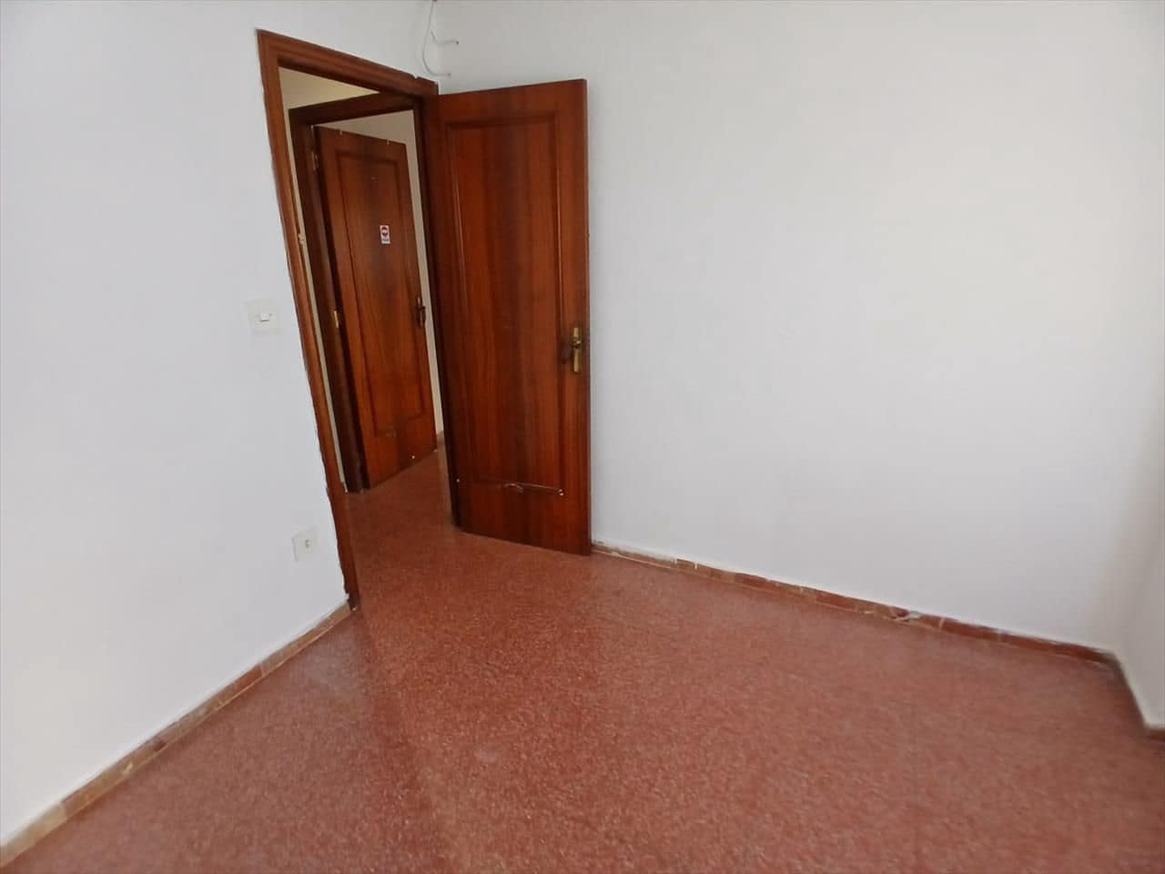 Piso de 4 habitaciones en Elche / Elx en venta - 139.000 € (Ref: 9592256)