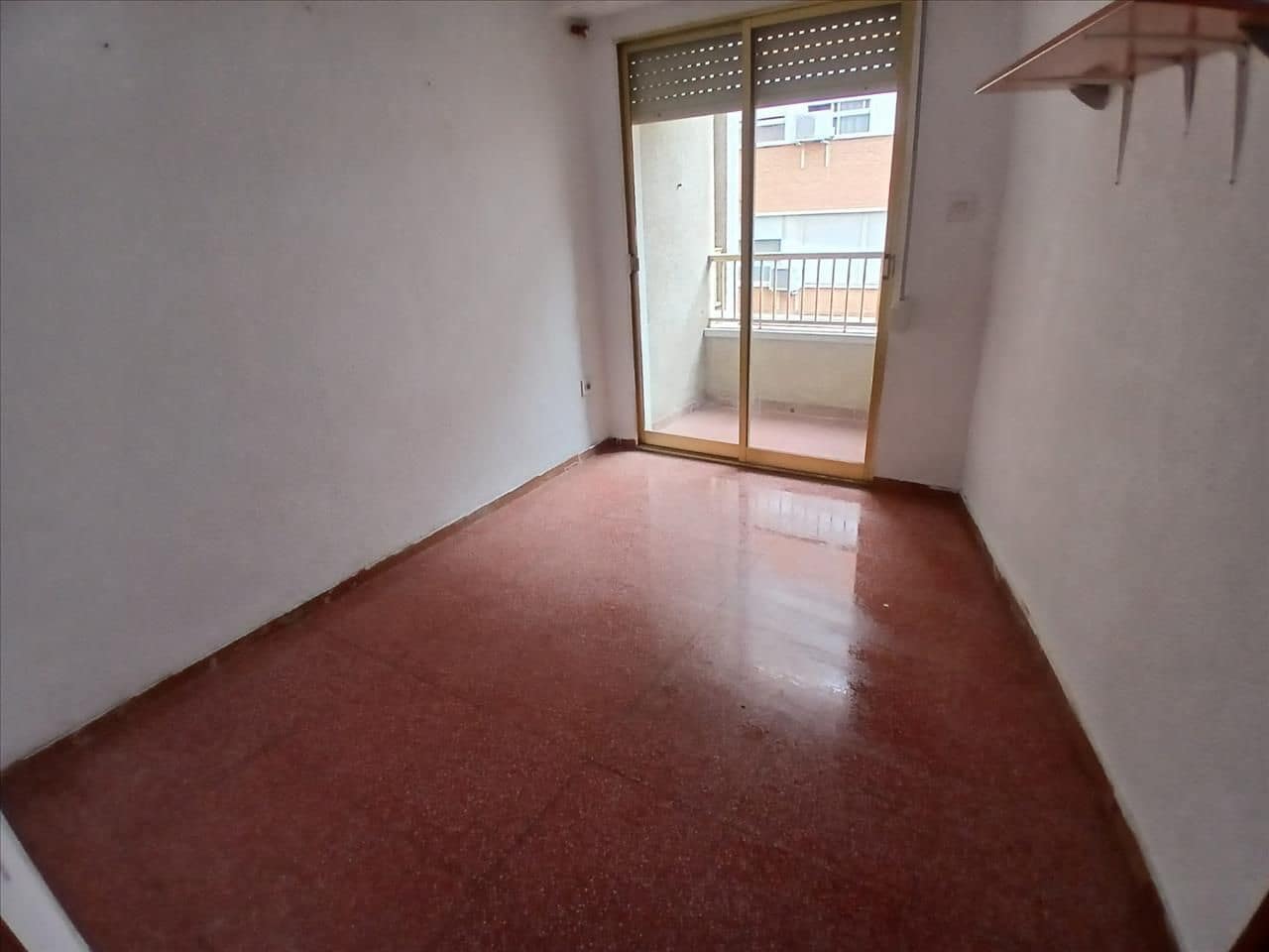 Piso de 4 habitaciones en Elche / Elx en venta - 139.000 € (Ref: 9592256)