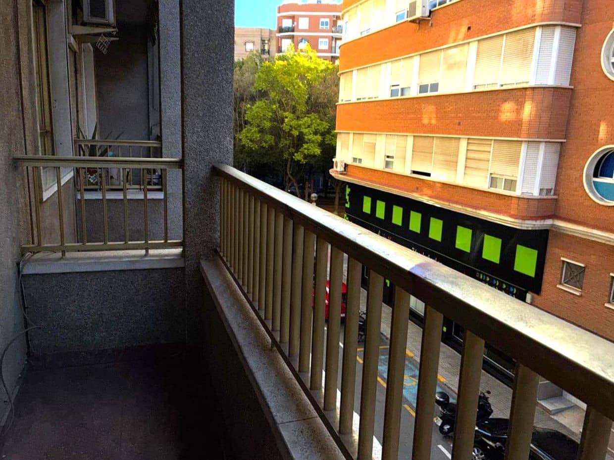 Piso de 4 habitaciones en Elche / Elx en venta - 139.000 € (Ref: 9592256)