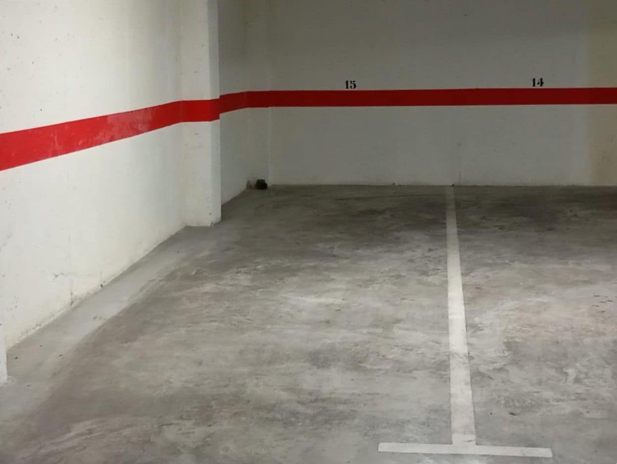 Autotalli myytävänä paikassa Alicante kaupunki - 16 552 € (Ref: 9592259)