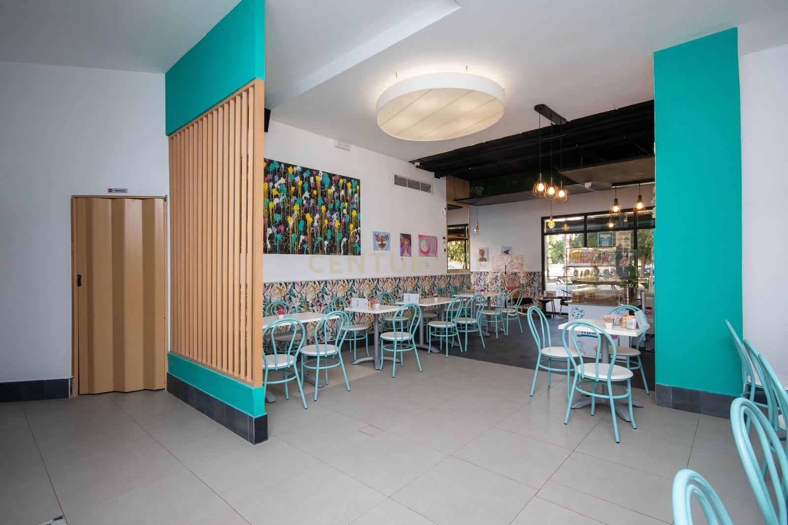 Commercieel te koop in Alicante stad - € 250.000 (Ref: 9592260)