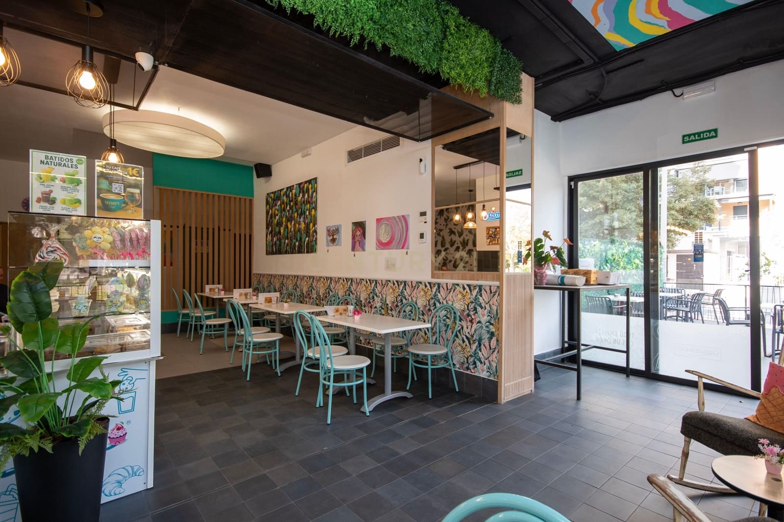 Commercieel te koop in Alicante stad - € 250.000 (Ref: 9592260)