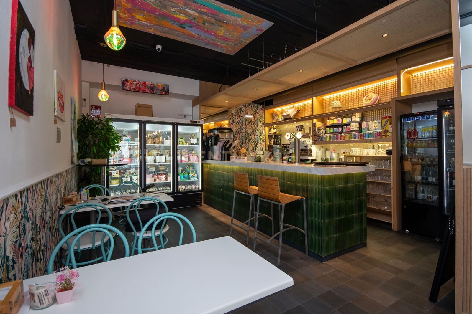 Commercieel te koop in Alicante stad - € 250.000 (Ref: 9592260)