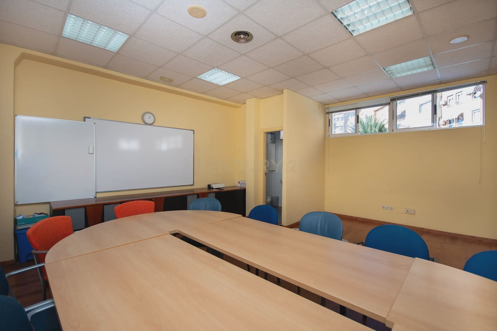 Commerciale in vendita in Alicante citta - 145.000 € (Rif: 9592261)