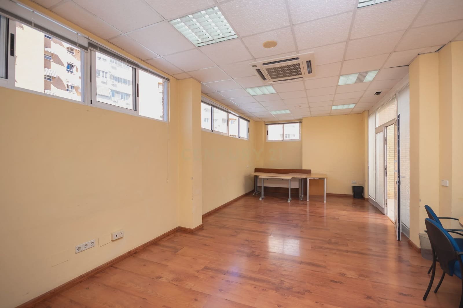 Commerciale in vendita in Alicante citta - 145.000 € (Rif: 9592261)