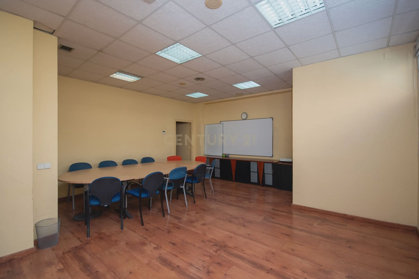 Commerciale in vendita in Alicante citta - 145.000 € (Rif: 9592261)