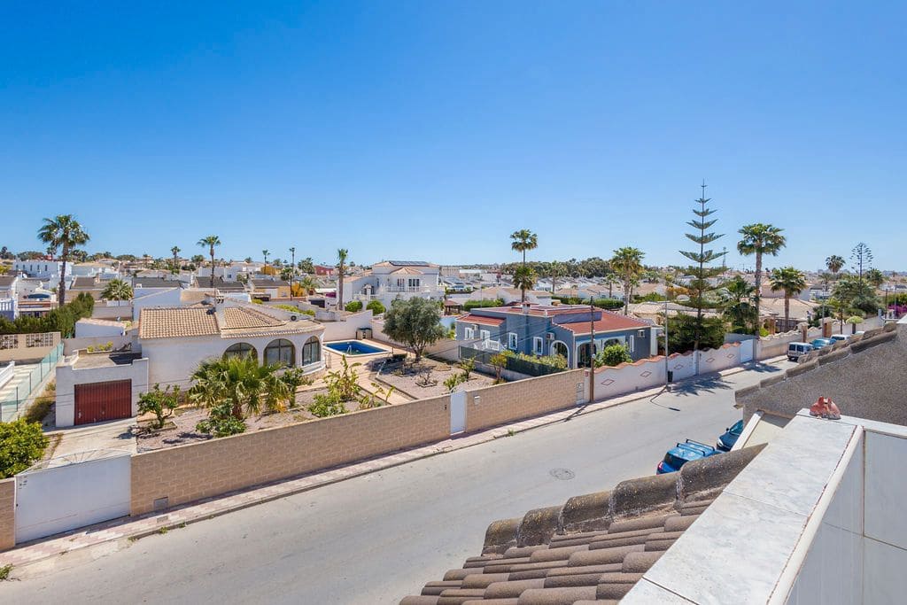 2 sypialnia Penthouse na sprzedaż w Torrevieja - 99 000 € (Ref: 9592264)