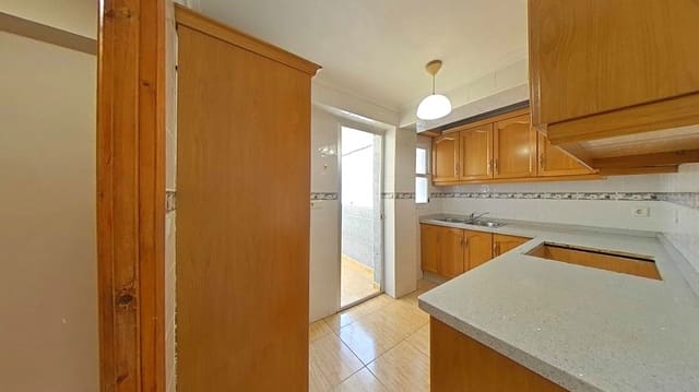 3 makuuhuone Huoneisto myytävänä paikassa Orihuela ciudad, Orihuela - 84 000 € (Ref: 9592271)