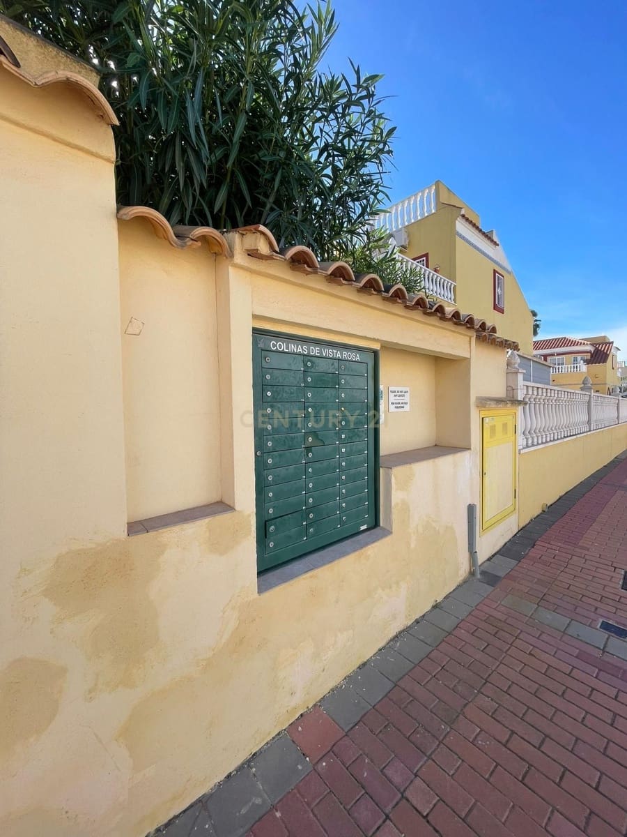 Apartamento de 3 habitaciones en Algorfa en venta con piscina - 120.000 € (Ref: 9592275)