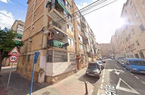 3 Zimmer Apartment zu verkaufen in Colonia Requena, Alicante / Alacant Stadt - 30.250 € (Ref: 9592281)