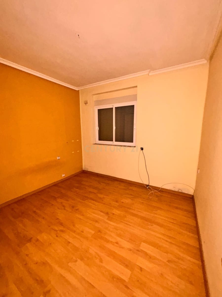 2 soveværelse Lejlighed til salg i Alcoy / Alcoi - € 63.000 (Ref: 9592284)