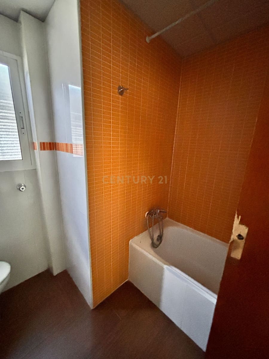 3 chambre Appartement à vendre à Elda - 60 000 € (Ref: 9592285)