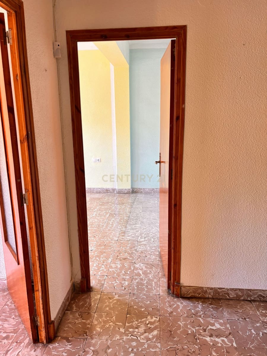 3 chambre Appartement à vendre à Elda - 60 000 € (Ref: 9592285)