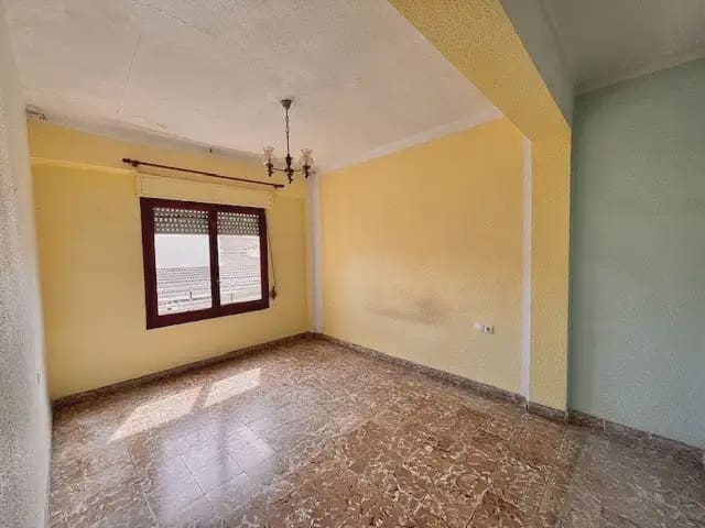 3 bedroom Apartment for sale in Elda - € 60,000 (Ref: 9592285)