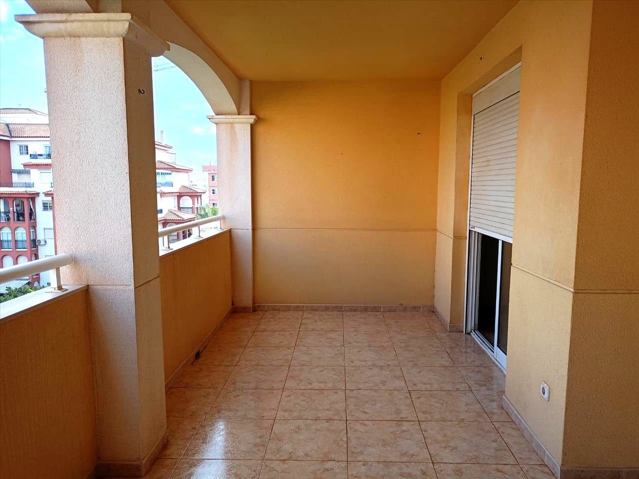 2 sypialnia Apartament przy plaży na sprzedaż w Torrevieja - 145 000 € (Ref: 9669731)