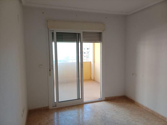 2 Zimmer Strandapartment zu verkaufen in Torreblanca, Torrevieja - 145.000 € (Ref: 9669731)