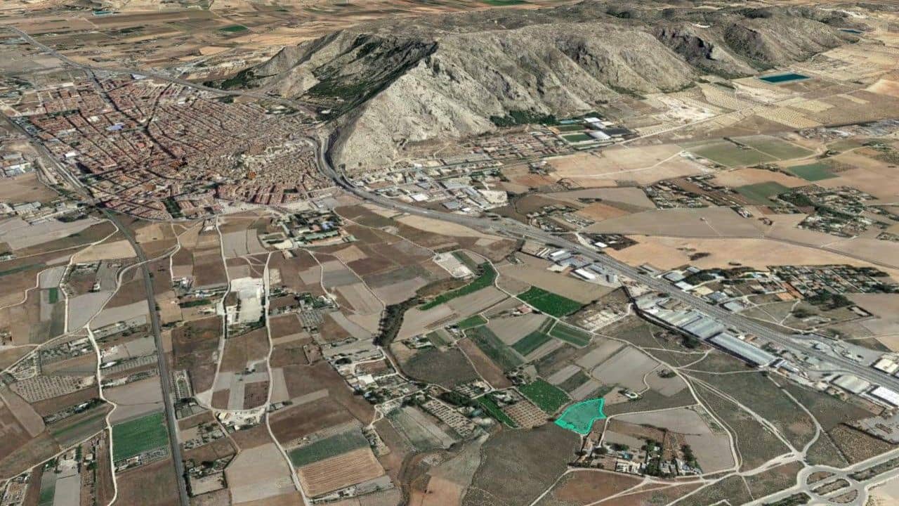 Quinta/Casa Rural para venda em Villena - 62 000 € (Ref: 9699843)