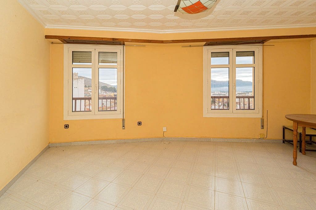 4 Zimmer Apartment zu verkaufen in Villena - 123.000 € (Ref: 9707624)