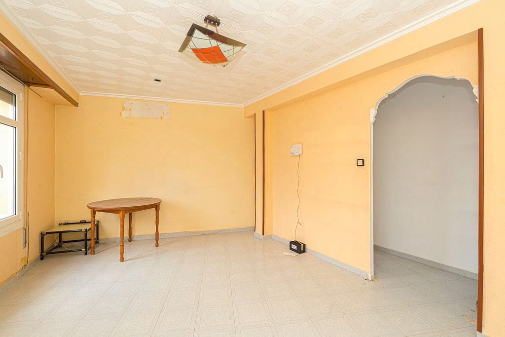4 Zimmer Apartment zu verkaufen in Villena - 123.000 € (Ref: 9707624)