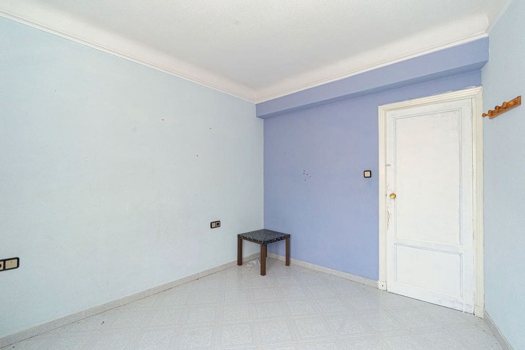 4 Zimmer Apartment zu verkaufen in Villena - 123.000 € (Ref: 9707624)