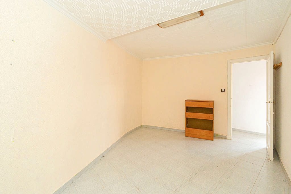 4 Zimmer Apartment zu verkaufen in Villena - 123.000 € (Ref: 9707624)