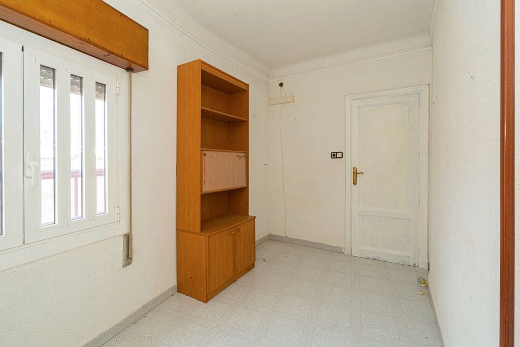 4 Zimmer Apartment zu verkaufen in Villena - 123.000 € (Ref: 9707624)