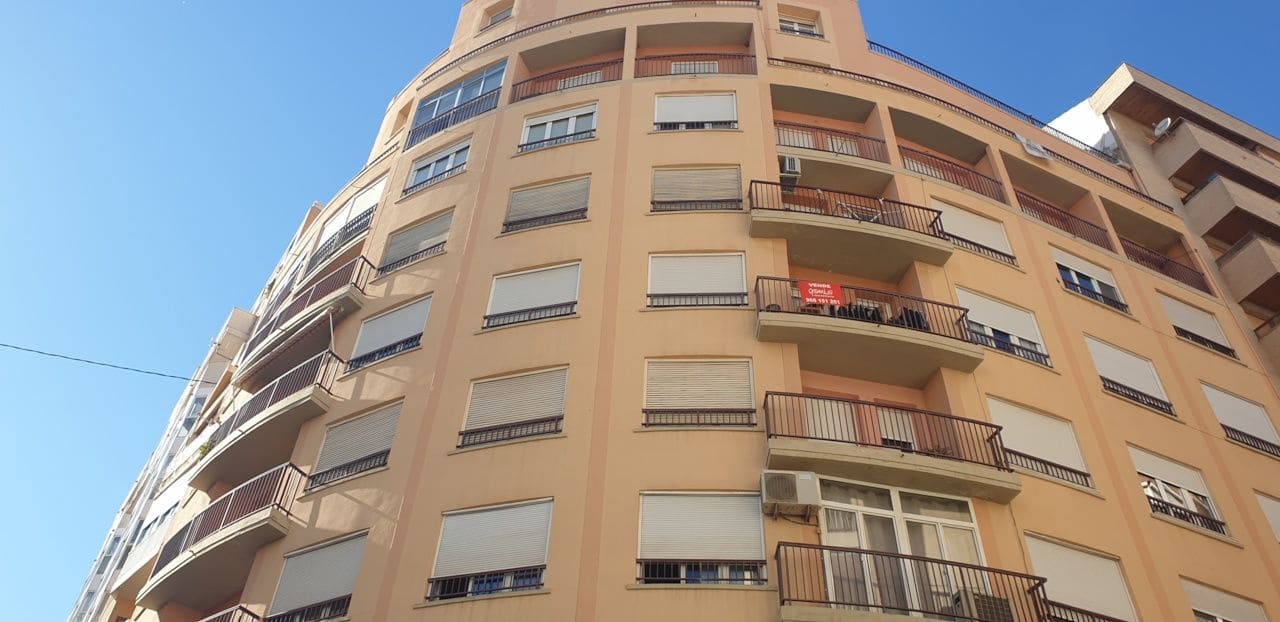 4 Zimmer Apartment zu verkaufen in Villena - 123.000 € (Ref: 9707624)