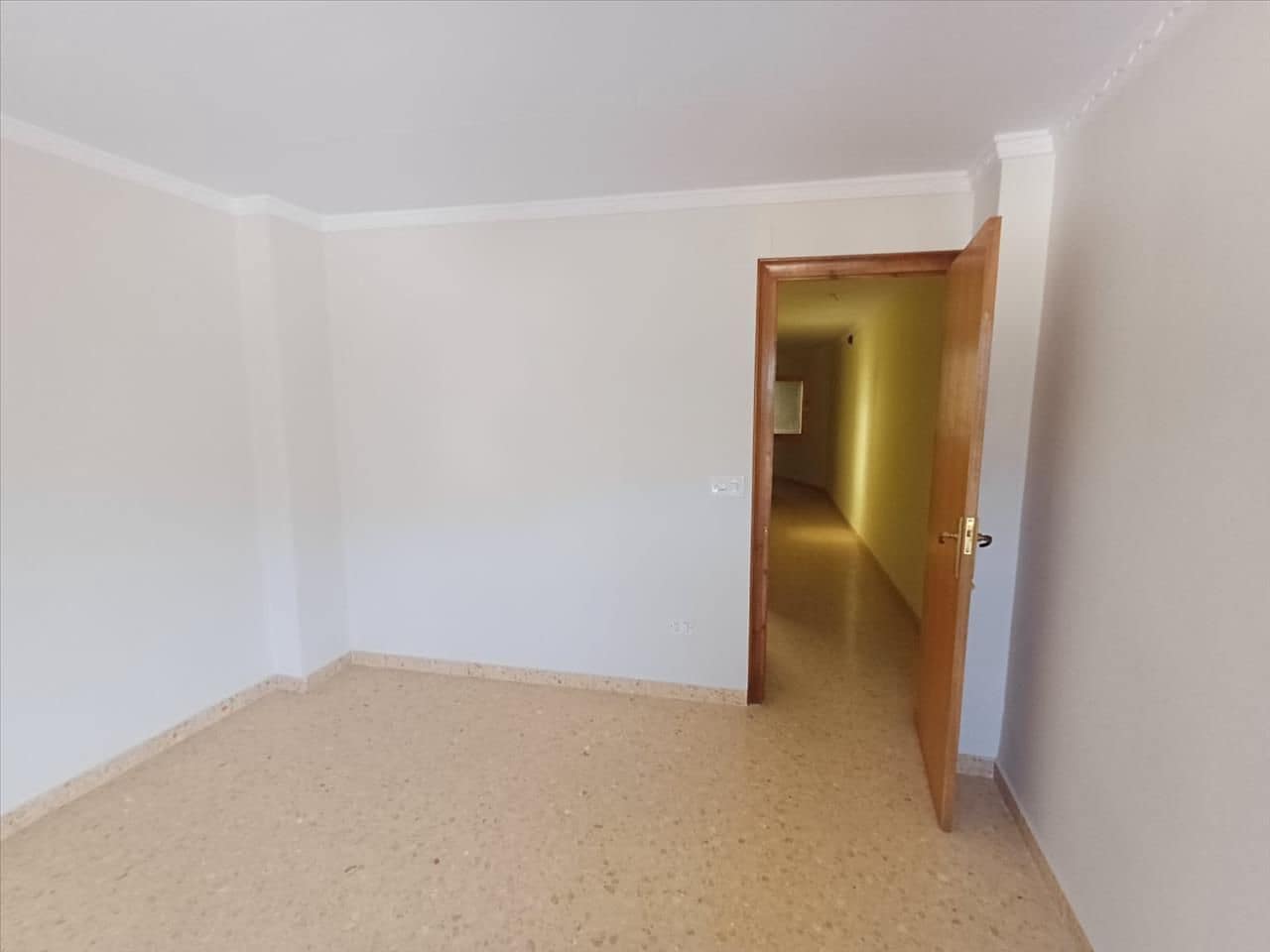 4 bedroom Villa for sale in Parcent - € 132,000 (Ref: 9731754)