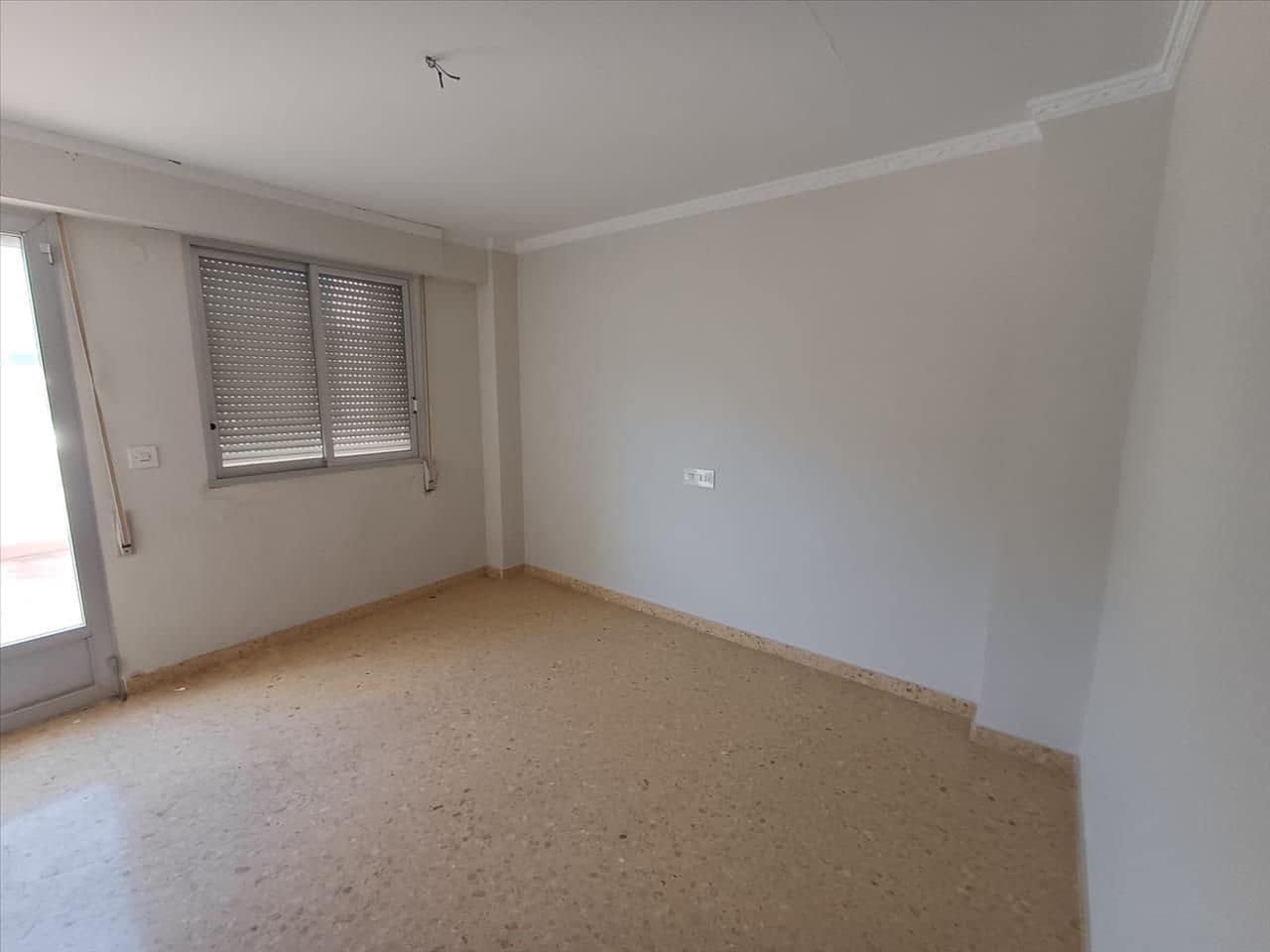 4 bedroom Villa for sale in Parcent - € 132,000 (Ref: 9731754)