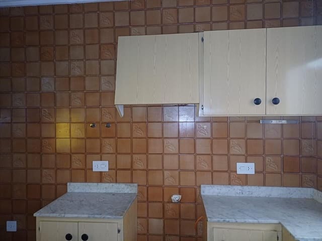 Chalet de 4 habitaciones en Parcent en venta - 132.000 € (Ref: 9731754)