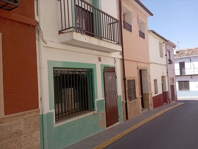 Chalet de 4 habitaciones en Parcent en venta - 132.000 € (Ref: 9731754)