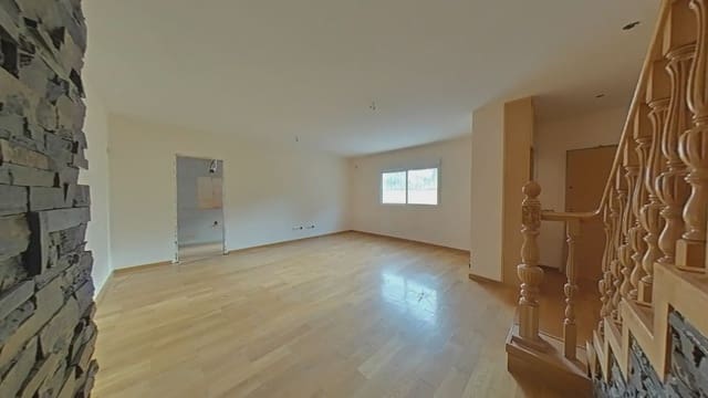 2 slaapkamer Villa te koop in Cala de Finestrat, Finestrat met garage - € 335.000 (Ref: 9743199)