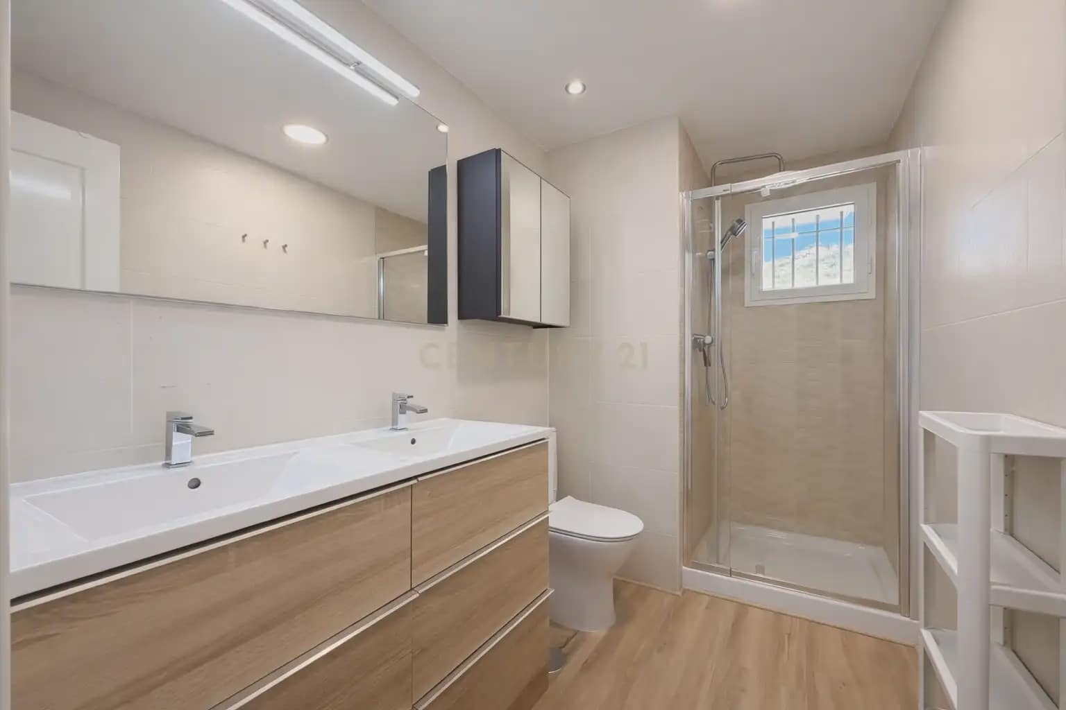 3 sypialnia Penthouse na sprzedaż w Muchamiel / Mutxamel z basenem garażem - 349 999 € (Ref: 9848238)