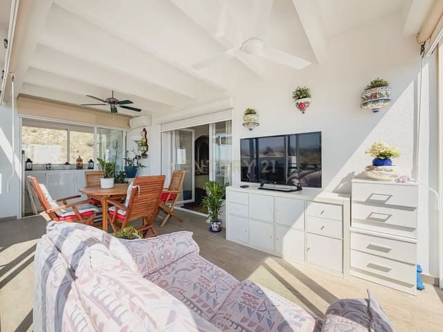 3 sypialnia Penthouse na sprzedaż w Muchamiel / Mutxamel z basenem garażem - 349 999 € (Ref: 9848238)